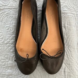 Badgley Mischka Black Leather Round Toe Heel Size 8.5